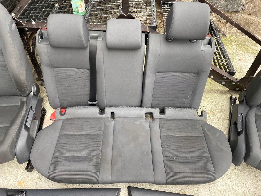 фото №4, Сиденья сиденья середина hb 5d vw golf v