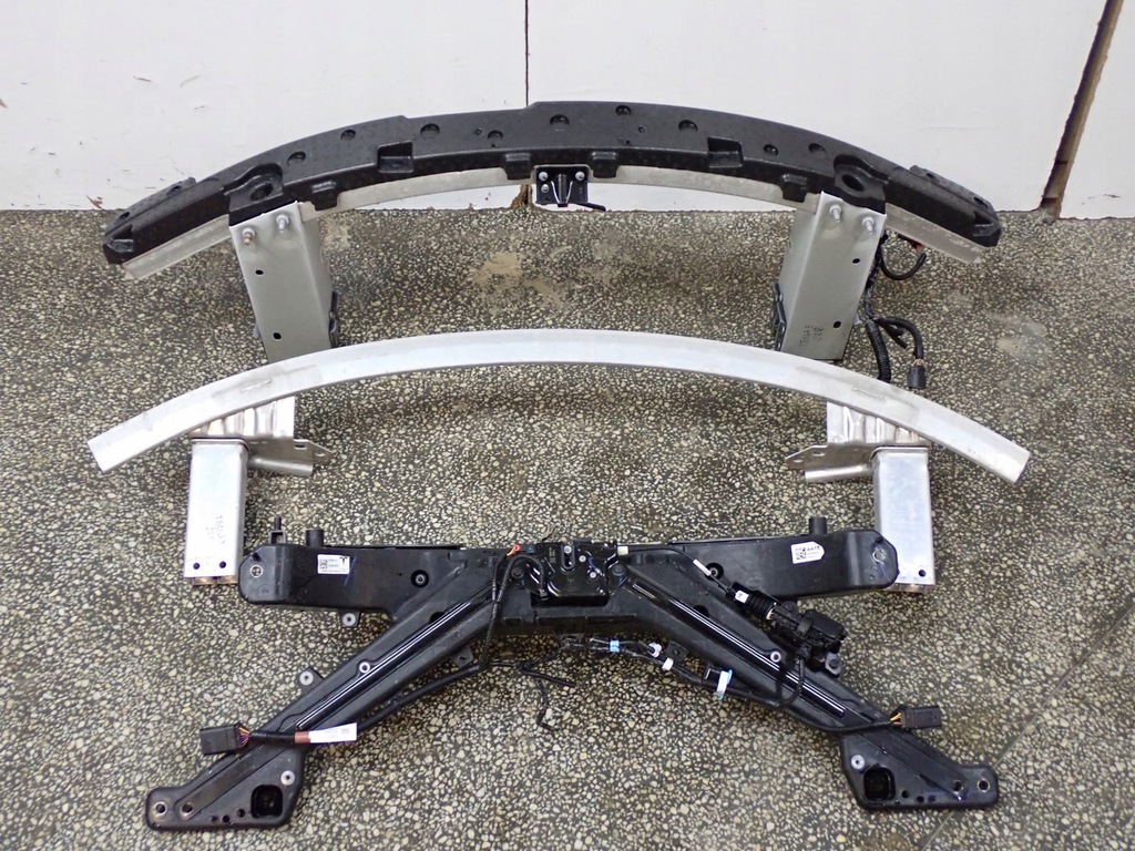 фото №10, Kompletny перед капот лампи бампер europa tesla 3 225kw 22r