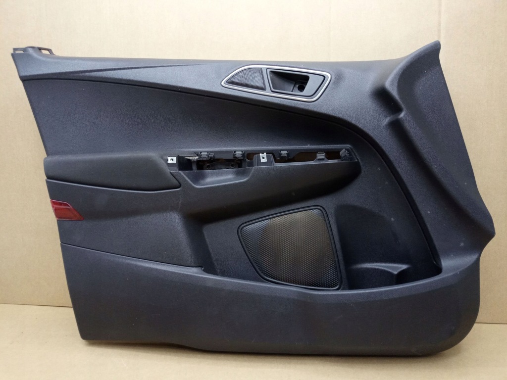 Купить Ford b-max av11r23943a 2013 обшивка дверь передних левый