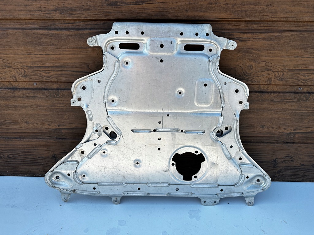 фото №1, Bmw 5 g30 g31 7 g11 g12 плита защита pod двигатель