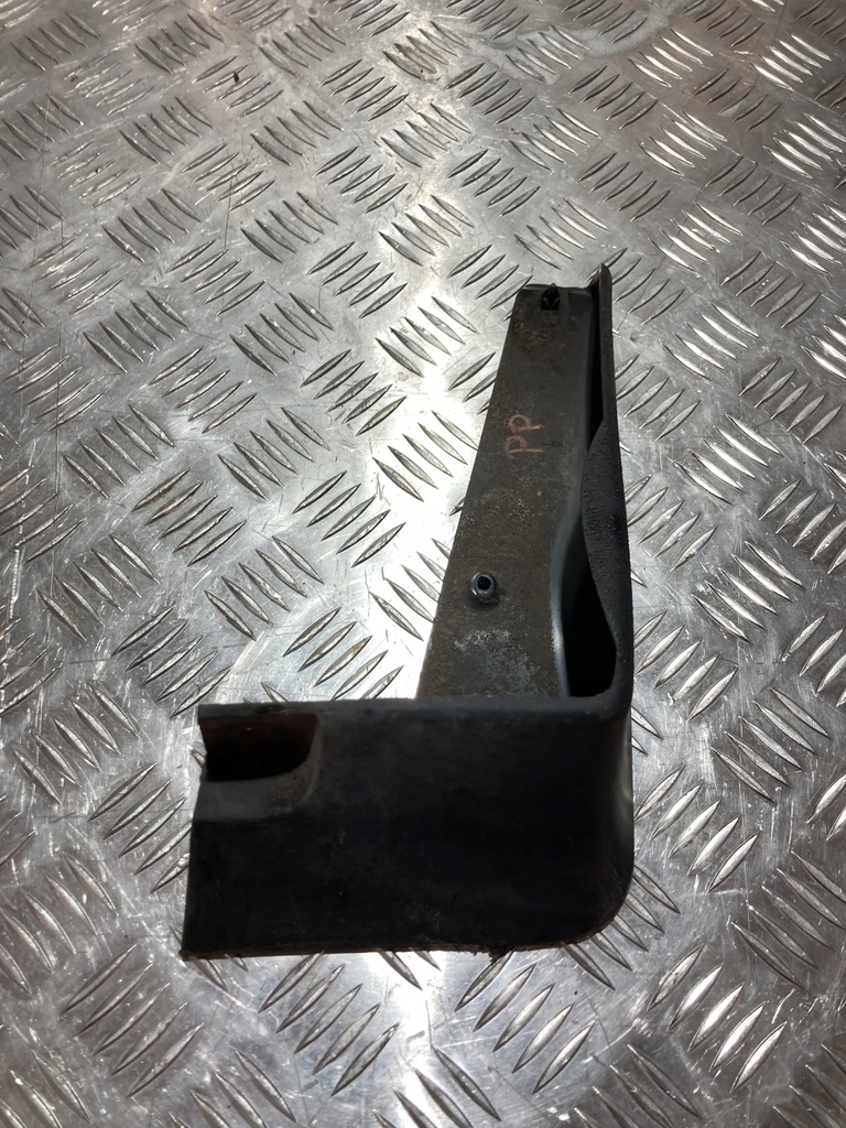 фото №1, Брызговик правый перед toyota prius iv 15-