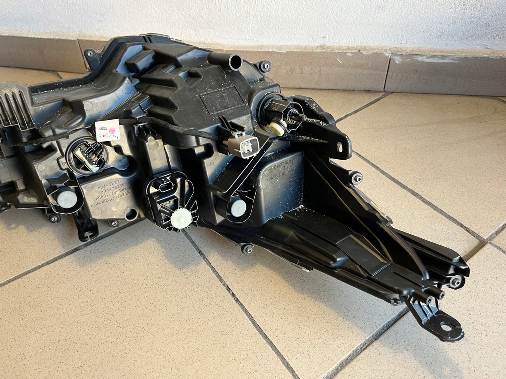 фото №11, Toyota corolla e21 full led лампа ліва передня перед 81150-02s60