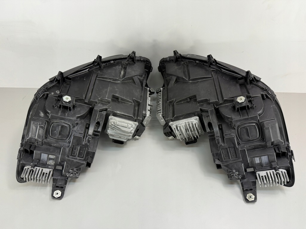 фото №12, Mercedes s klasa w217 217 лампы передние левая правая full led полный eu