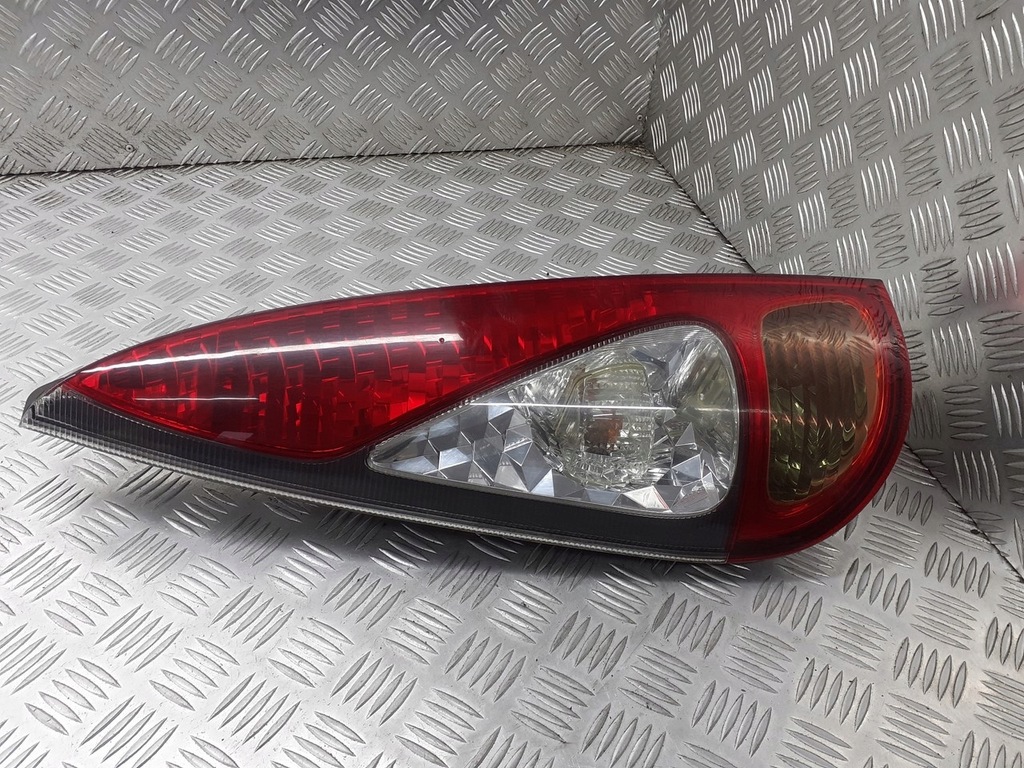 фото №1, Лампа ліва задня toyota yaris verso