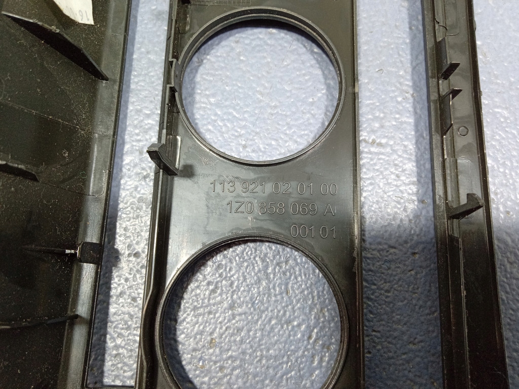 фото №4, Skoda octavia ii рамка захист радіо консолі 1z0858069a