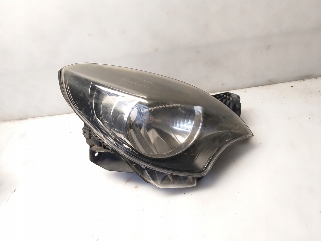 фото №1, Лампа правая передняя twingo ii lift 260106513r