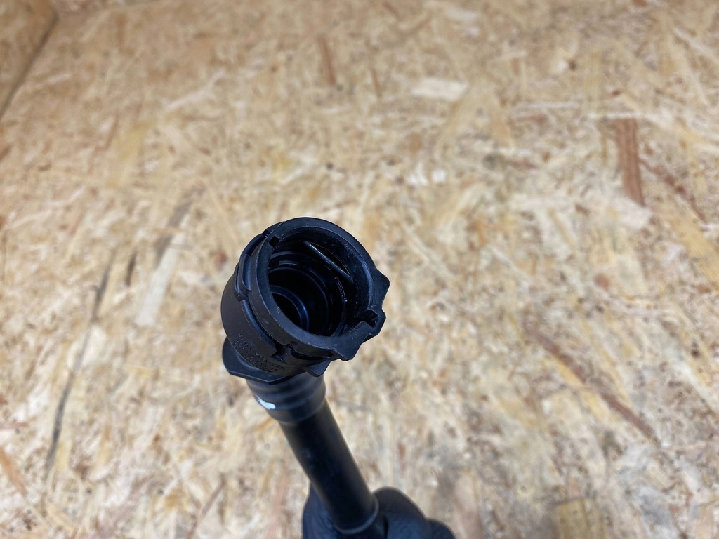 фото №10, Wąż труба шланг wody mercedes eqa eqb w243 h243 a2435002100