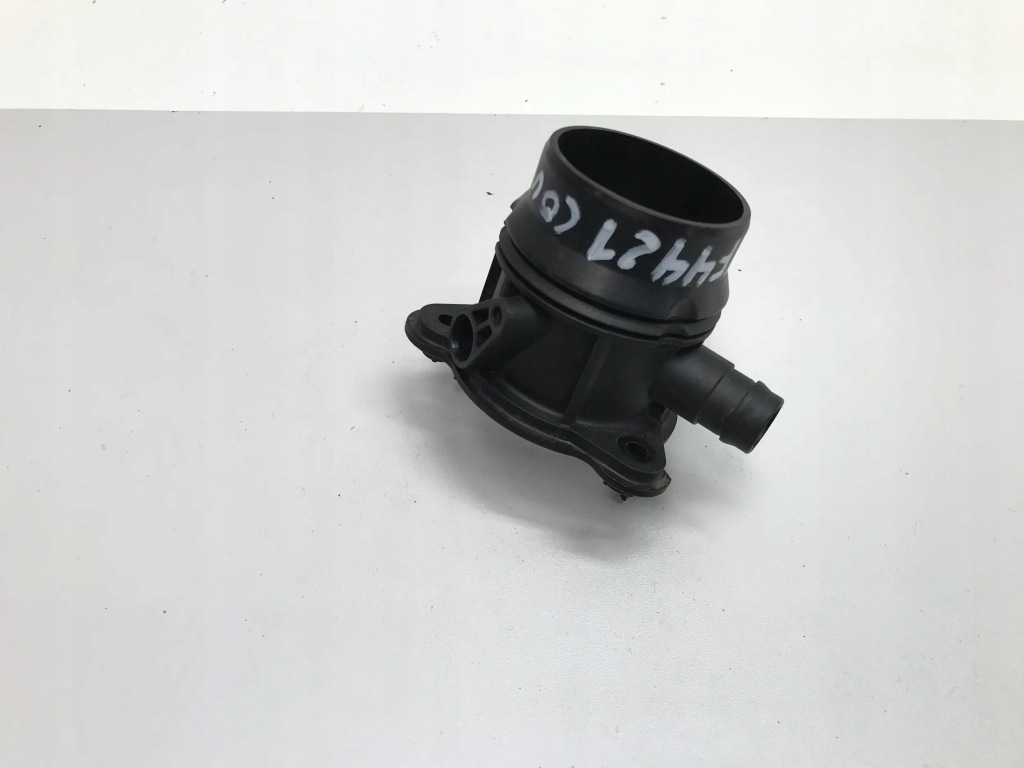 фото №1, Bmw 2 f44 1.5 218i труба расходомер патрубок воздухозаборник воздуха 8650761