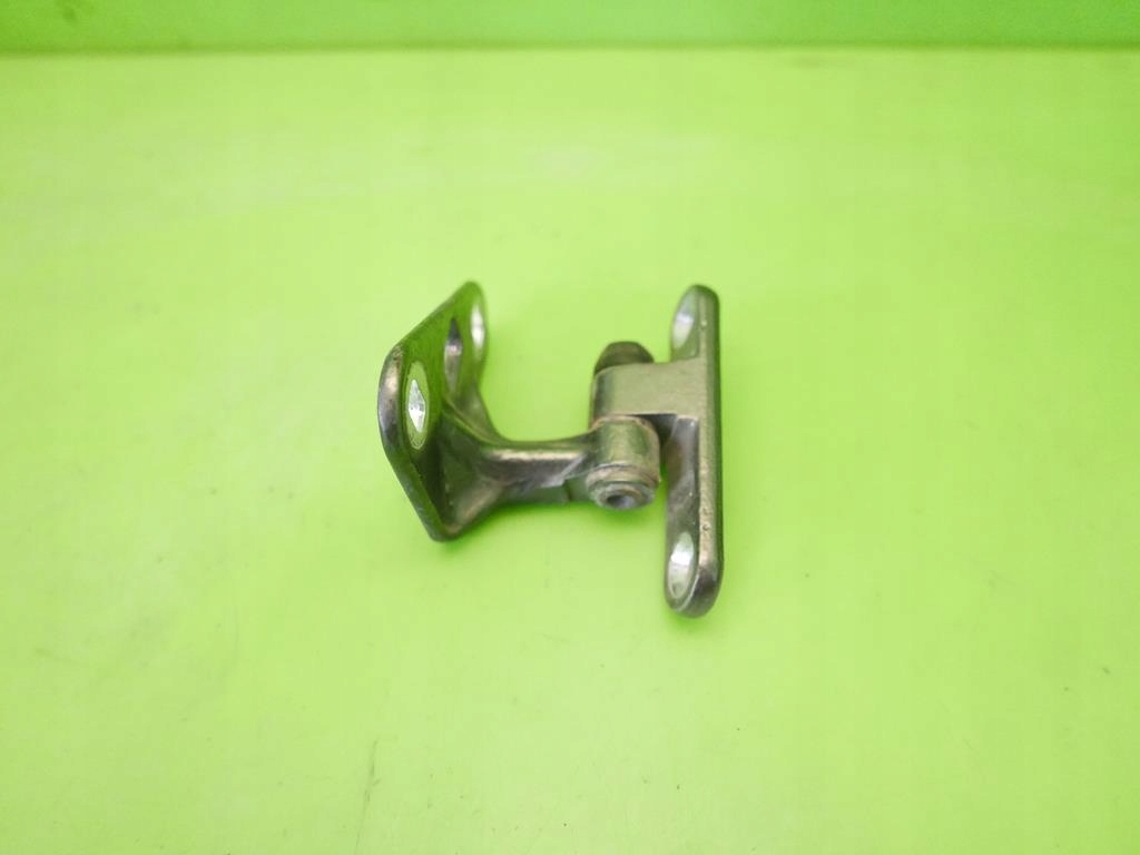 фото №1, Петля двері правий перед dół mercedes w211 02-06