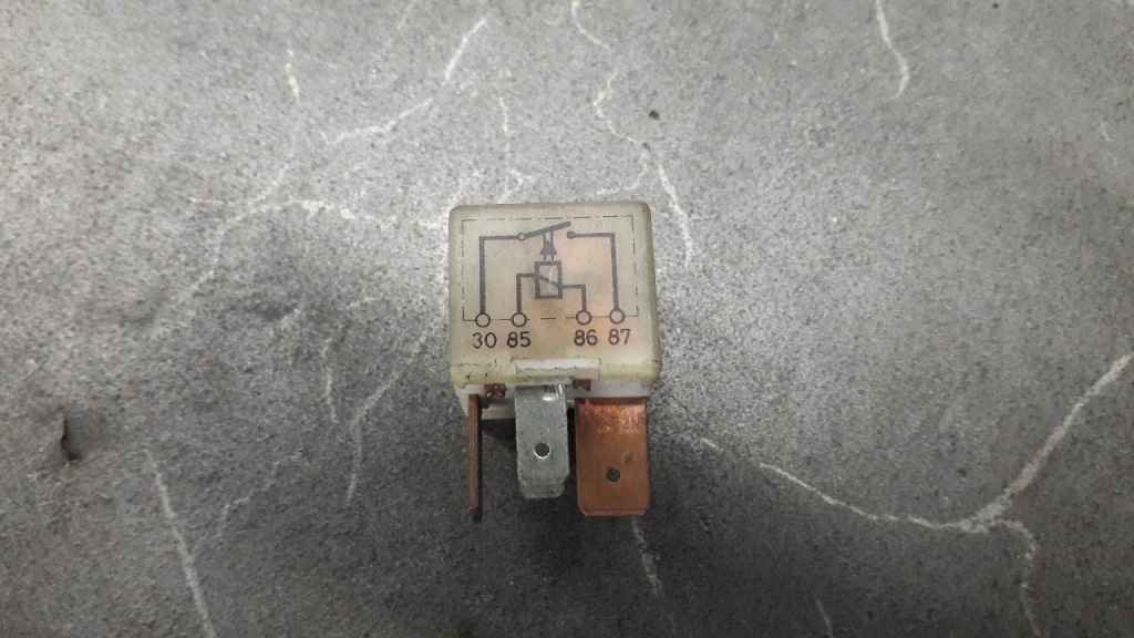 фото №4, 899674 реле alfa romeo