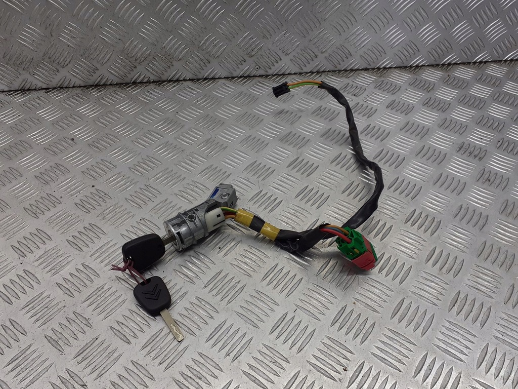 фото №1, Замок зажигания с ключ citroen c2 1.4 n0501477