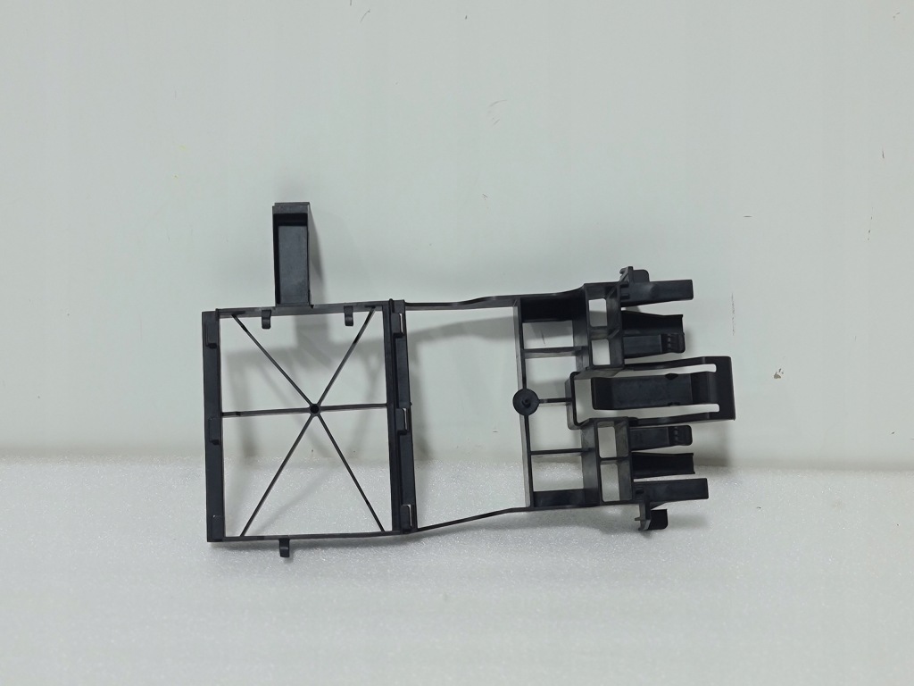 фото №3, Alfa romeo stelvio giulia 2.0 кронштейн радіатора d869