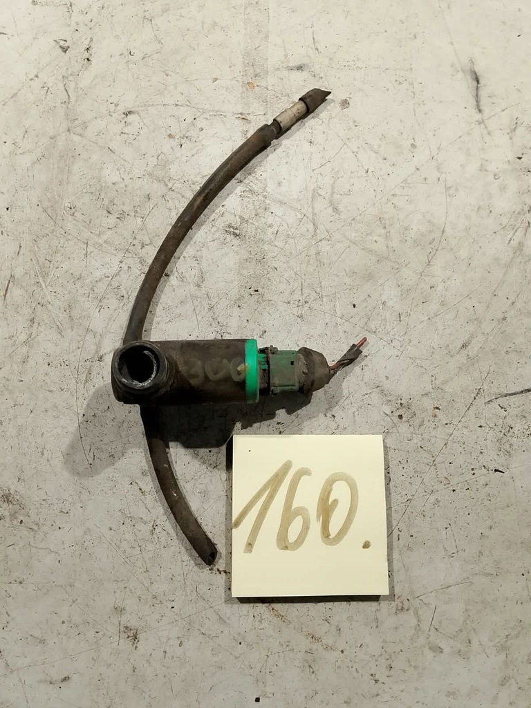 фото №1, Peugeot 306 помпа омывателя