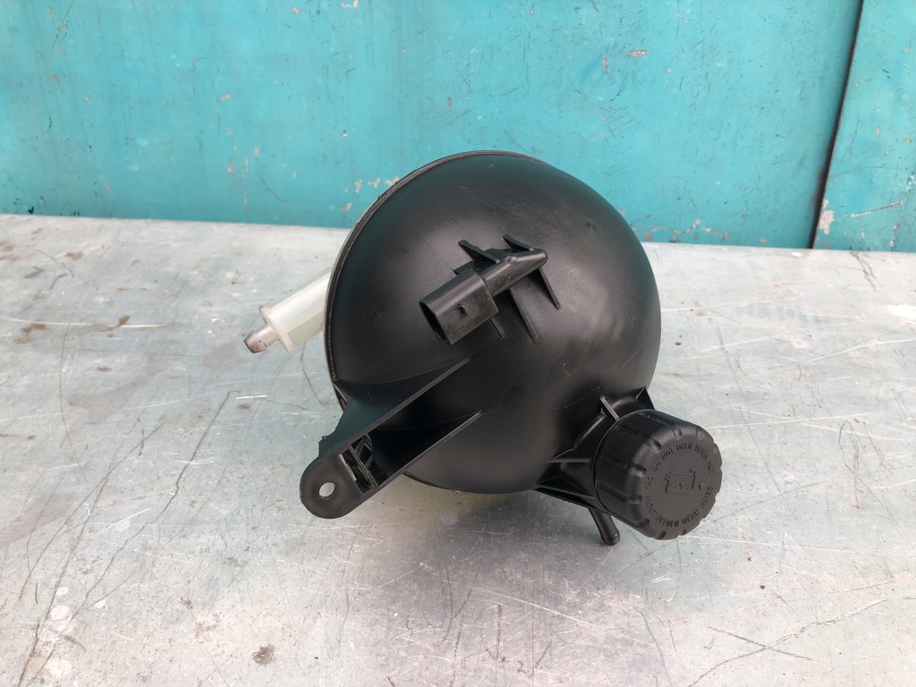 фото №1, Mercedes w169 бачок розширювальний рідина