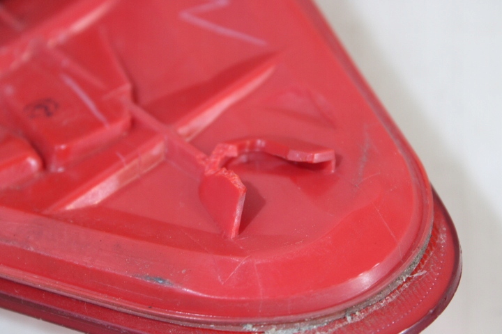 фото №4, Лампа левая задняя toyota rav4 iii