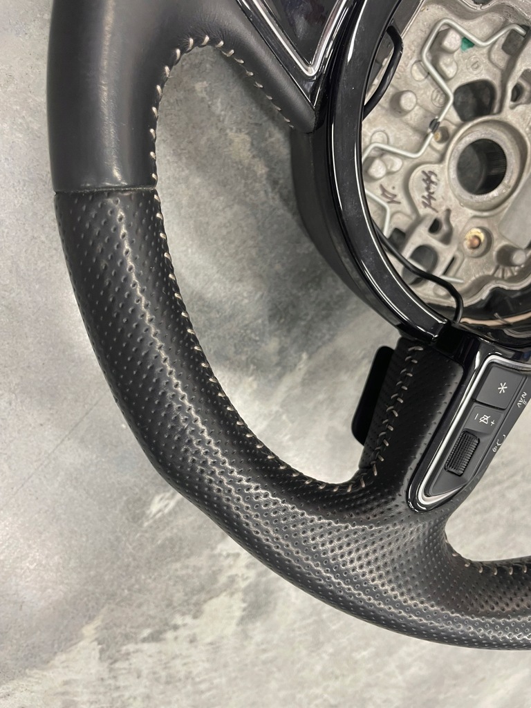 фото №16, Воздуховод audi a6 a7 c7 s-line перфорированная лепестки переключения ładna