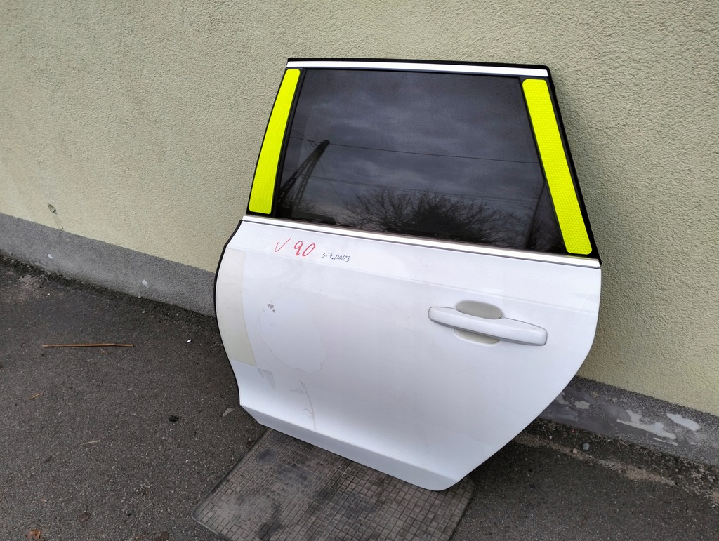 фото №3, Volvo v90 2015- дверь левая задняя задние