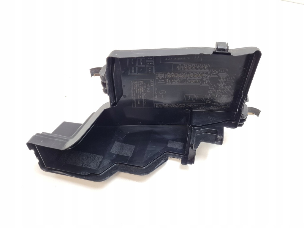 фото №10, 2013 lexus gs 250 350 300h 450h кришка запобіжників 8266230890