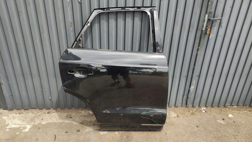 фото №1, Audi q3 8u дверь правый задняя правое задние 8u0833312