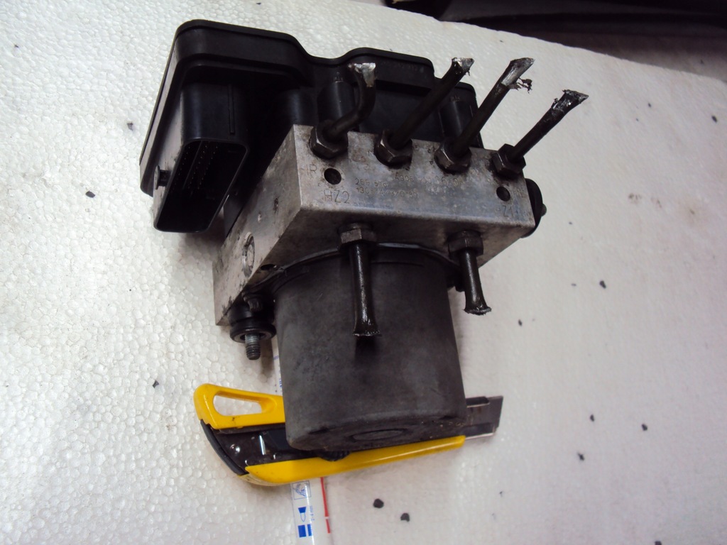 фото №1, Mercedes sprinter 906 насос abs 0265956033 a9069008601