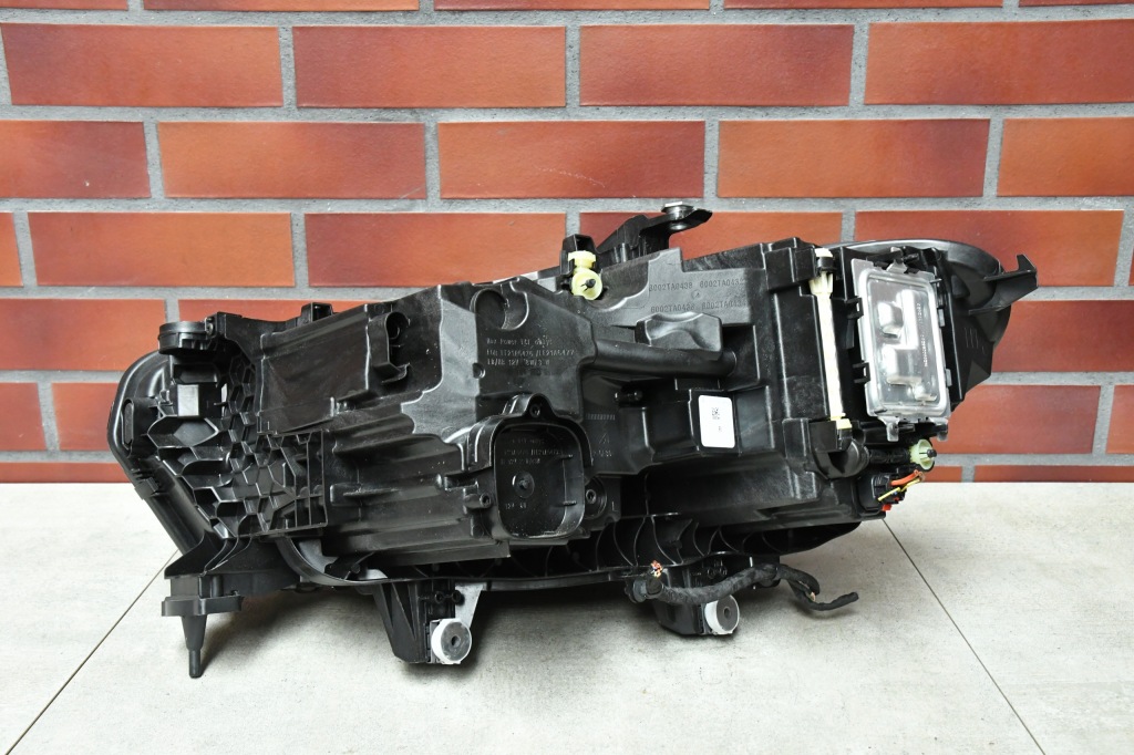 Фонари led фара левая правый  bmw x5 g05 x6 g06 x5m f95 x6m f96 lci рестайлинг  32km с Разборки