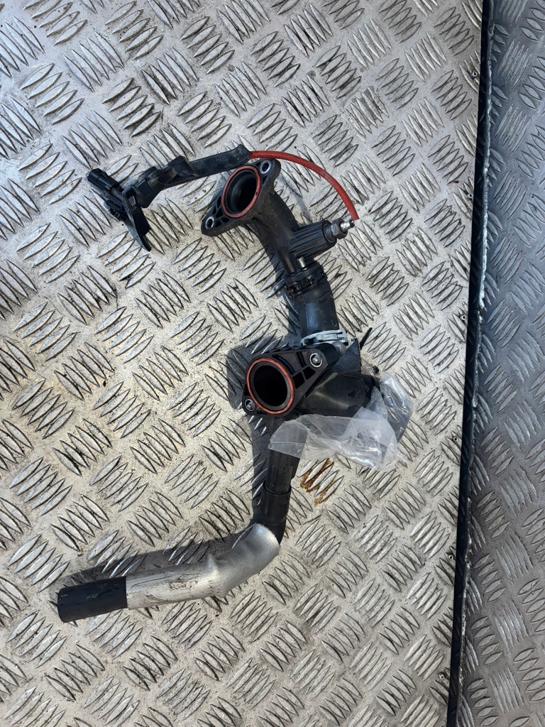 Купити Renault dacia nissan шланг повітрозабірник повітря 165763616r 147137396r