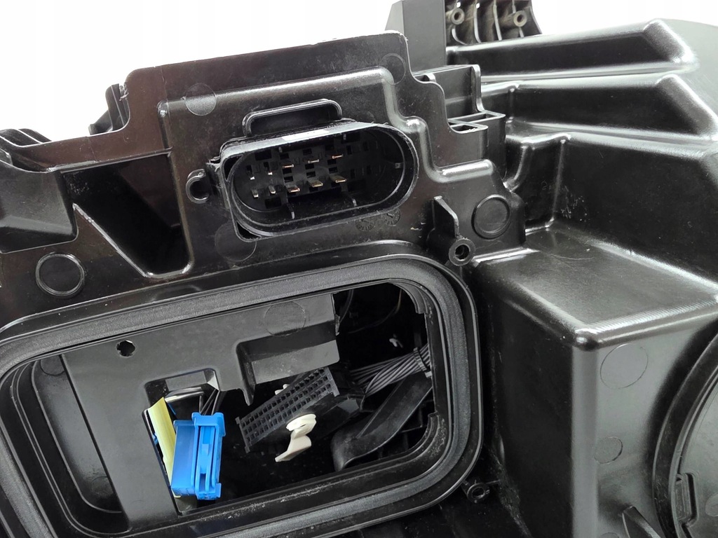 фото №15, Mercedes mb eqs w296 suv лампа перед левая digital light europa a2969062502