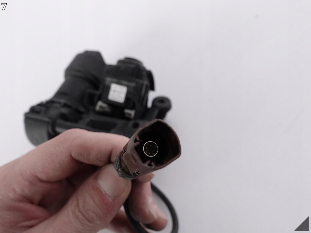 фото №8, Mercedes s-klasa w222 механизм камера w решётка радиатора