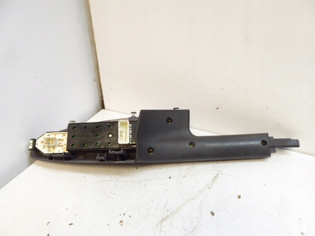 фото №10, Tucson i 04-10 панель переключателей окон зеркал рамка