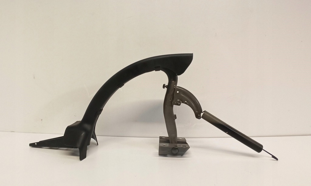 фото №1, Audi a8 d4 петля кришки багажника лівий 4h0827299d