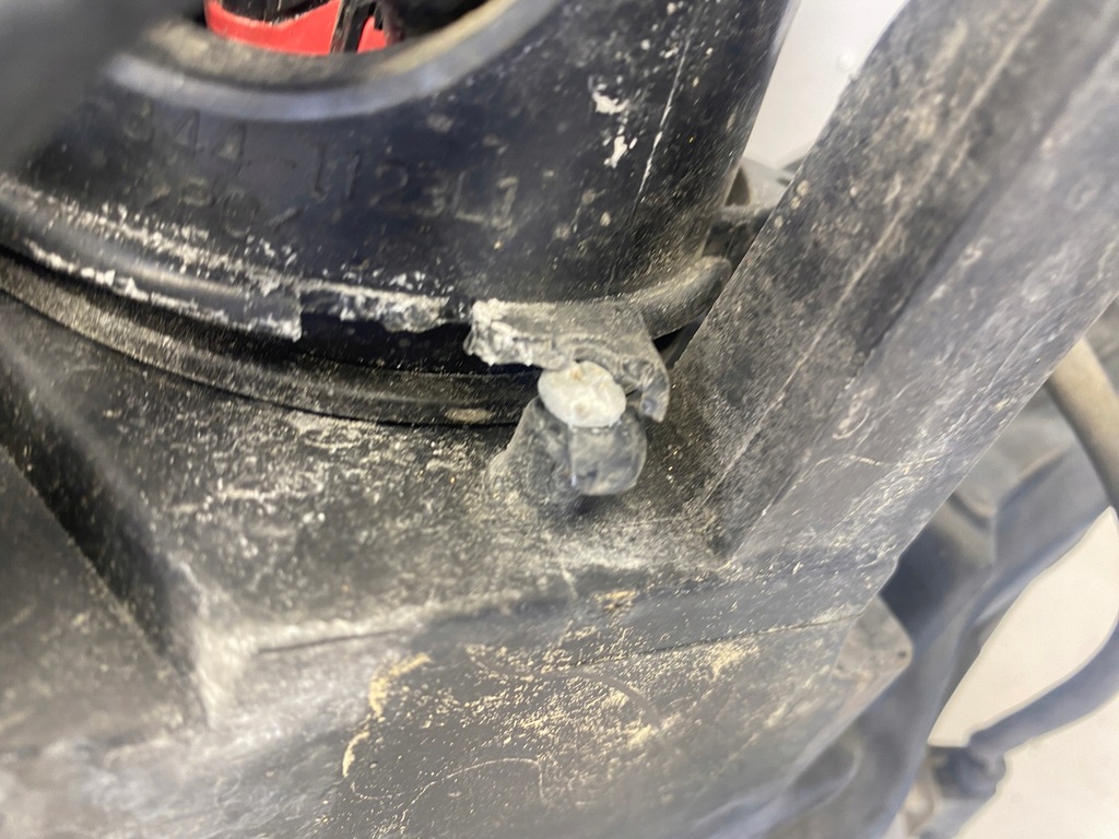 фото №15, Bmw x5 лампа правый перед