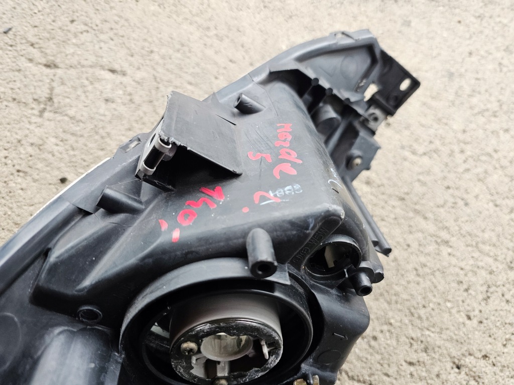 фото №15, Mazda 5 лампа левая передняя перед p5115l