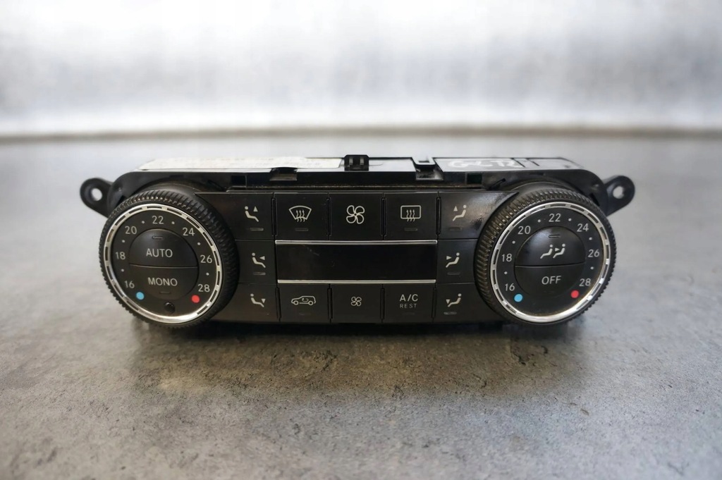 фото №1, Панель кондиционера обдув mercedes gl x164
