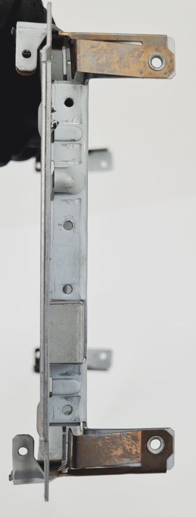 фото №2, Audi a4 b6 рамка корзина кронштейн радіо навігації