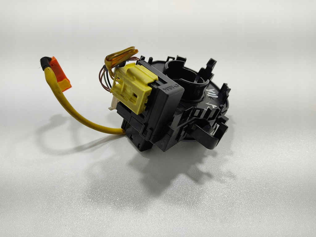 фото №5, Лента подушка безопасности шлейф toyota yaris ii 2009-2012 lift