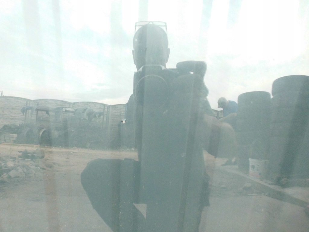 фото №9, Скло передня лобове mercedes r w251 датчик