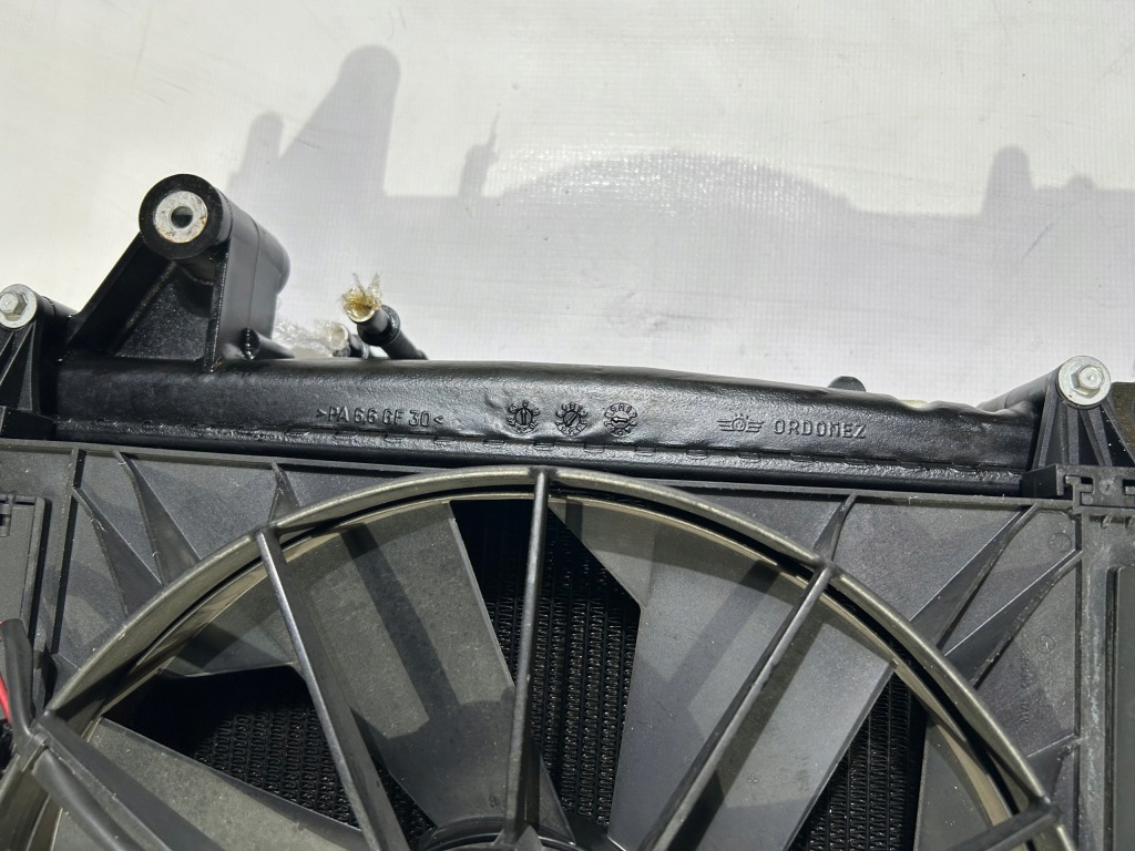 Радиатор радиатор вентилятор комплект maserati granturismo 2008r- Недорого