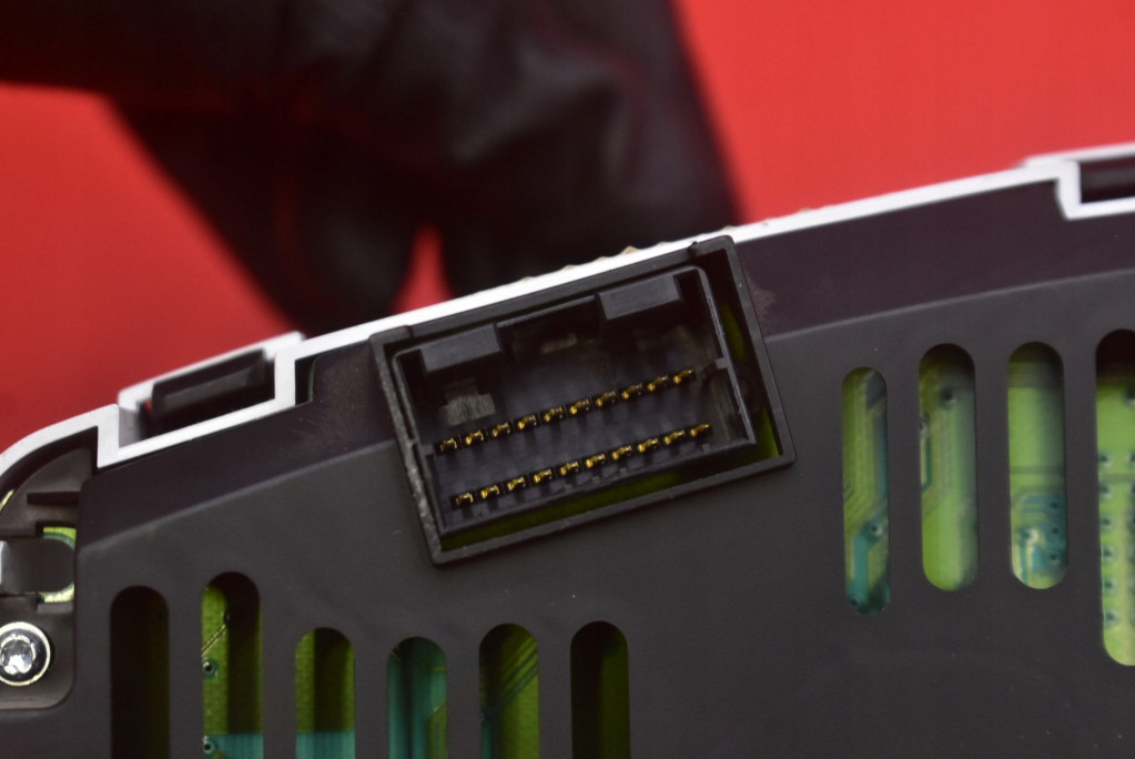 фото №10, Счетчик приборы eu 94006-1j175 a2c53423018 hyundai i20 1 i 1.2 16v 78 km