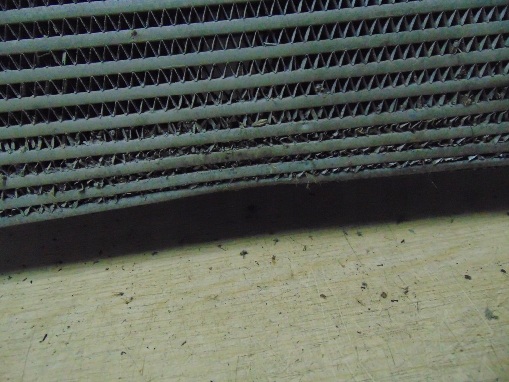 фото №13, Радіатор інтеркулер vw caddy iii 2010- 2.0 tdi 1k0145803bm