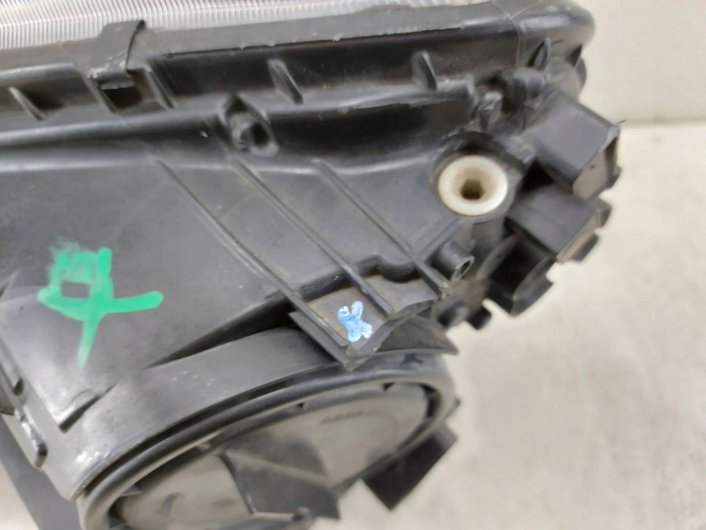 фото №10, Skoda yeti 5l lift 12- права лампа передня перед фара