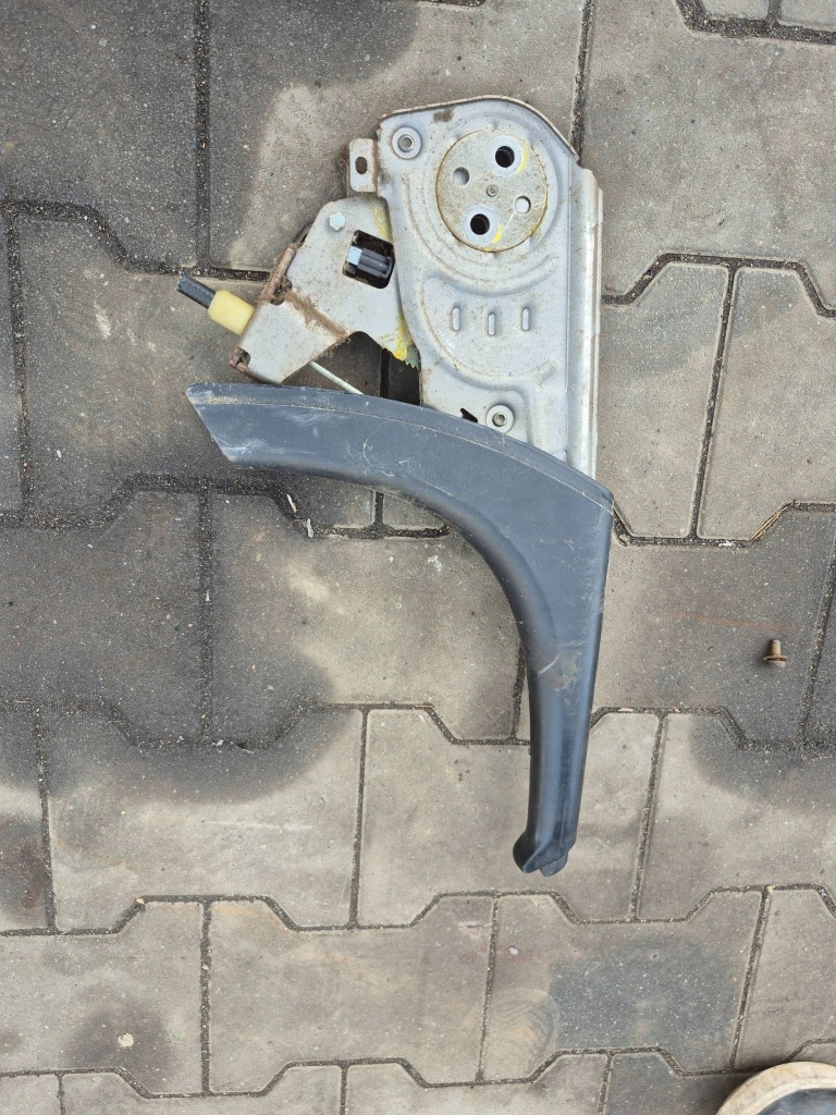 Купити Важіль гальма ручного sprinter w906