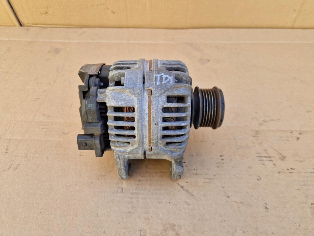 фото №1, Генератор 0986047250 audi a3 8p 2.0 tdi