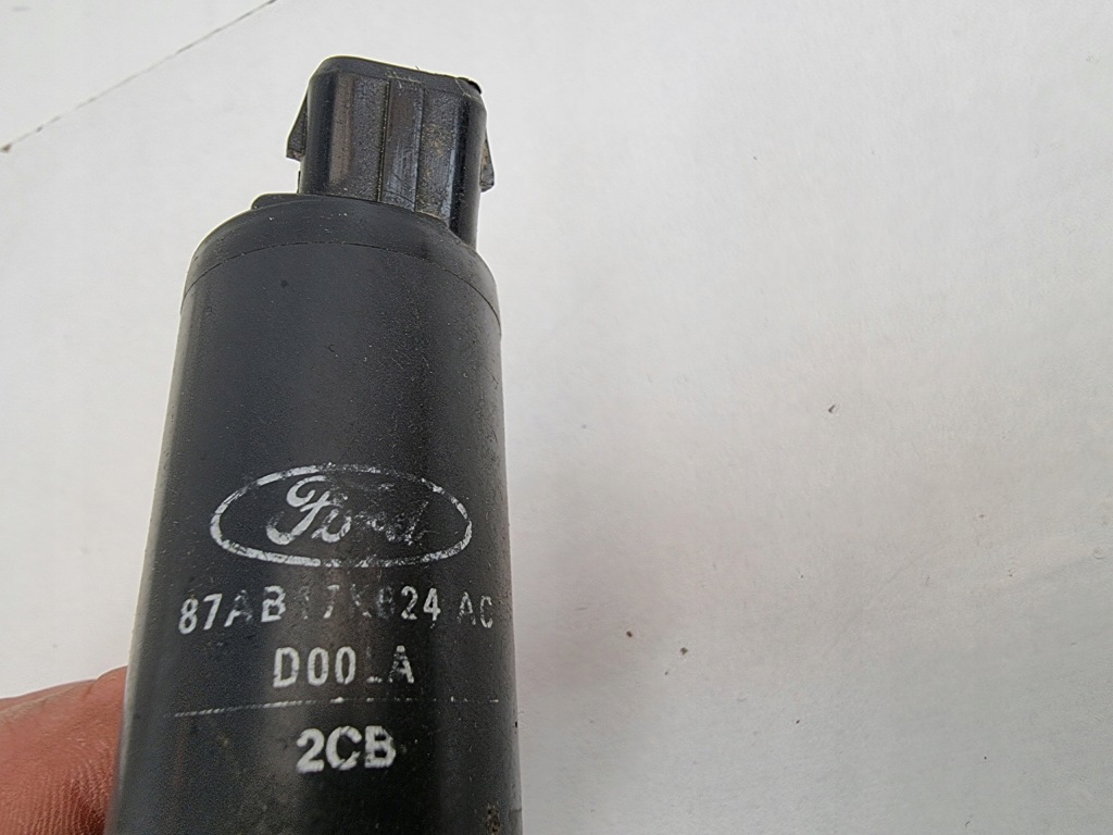 фото №3, Помпа омивача ford transit escort