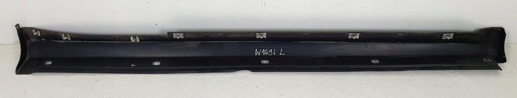 Накладка накладка порога  ліва mercedes w169 3d Недорого