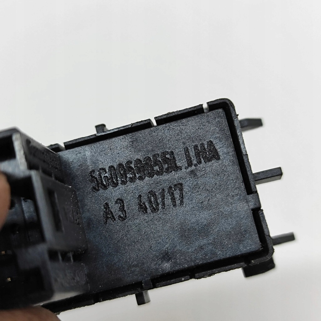 фото №7, Skoda superb b8 3v 2018 перед сторона правая кнопки окон