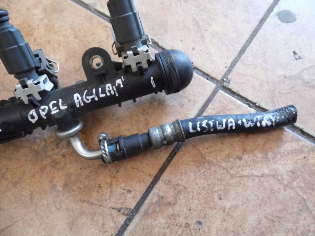 Opel agila a 1.2b 02' молдинг впрыскная форсунки 0280151076 с Разборки