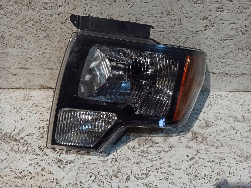 фото №1, Ford f150 f-150 czarna лампа левый перед передняя l