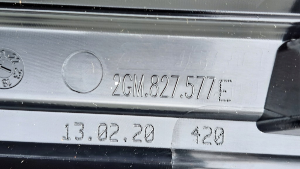 фото №7, Vw t-cross накладка крышки задняя