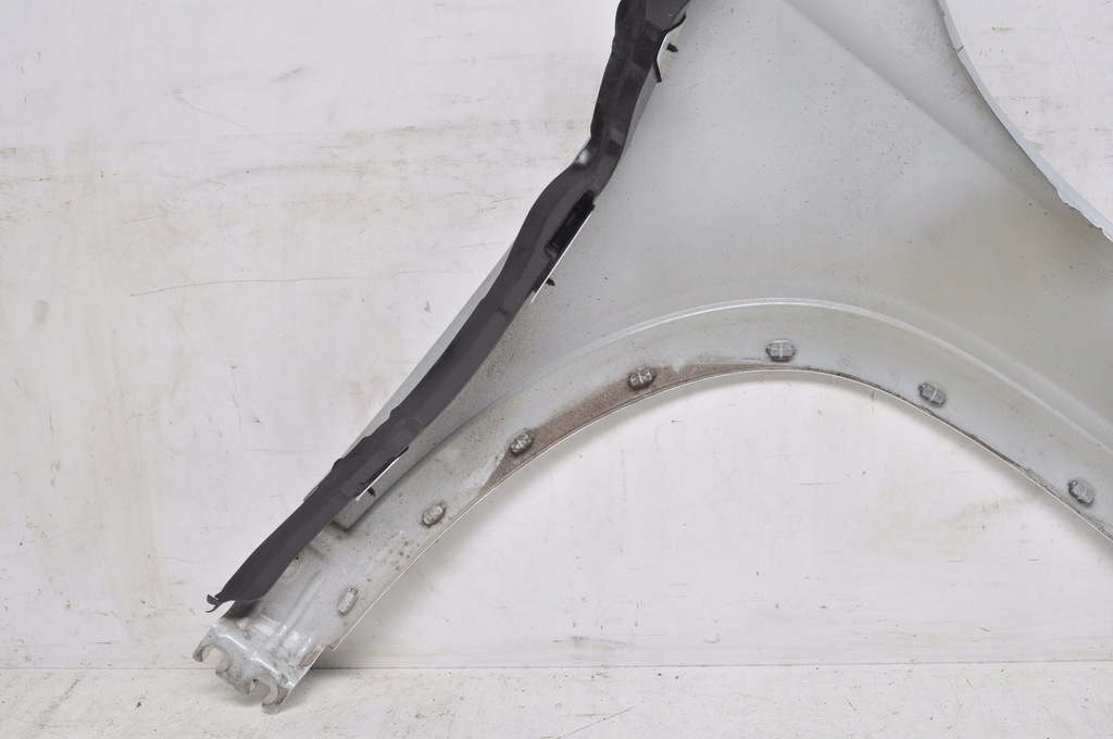 фото №12, Mercedes eqb x243 крыло левый перед передний a0009053307