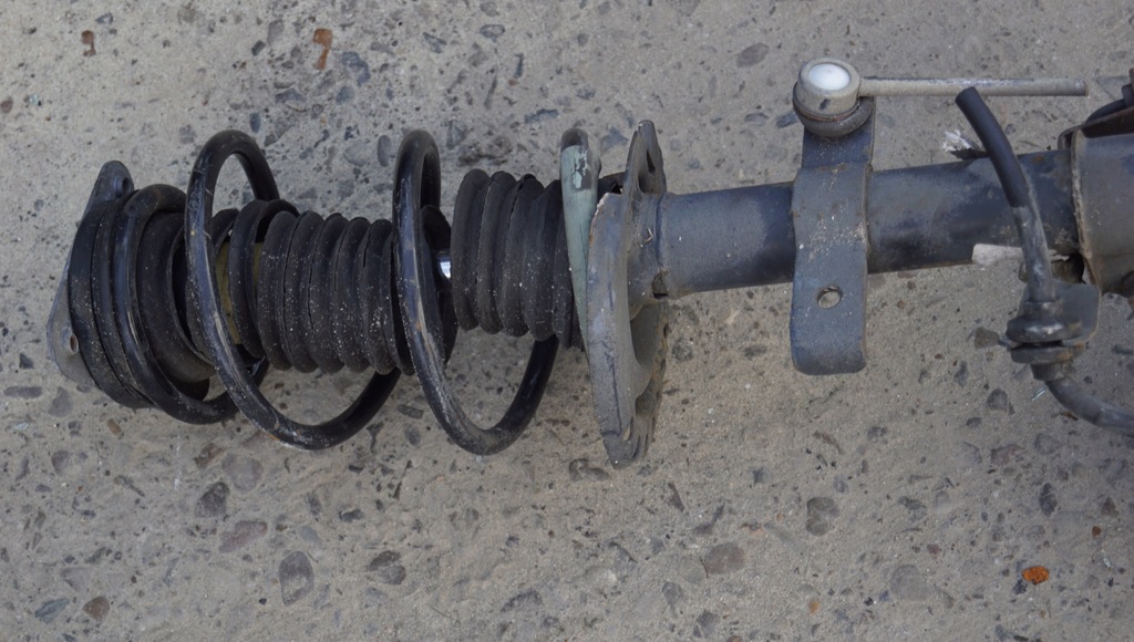 фото №9, Поворотный кулак амортизатор правый перед renault captur i 1.5dci